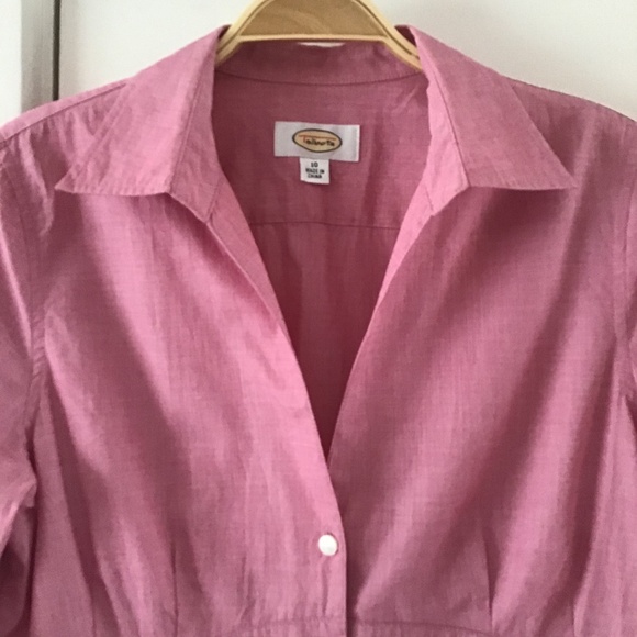 Like New Talbots Women’s Blouse Top Size 10 Cotton Raspberry Pink Shirt - Picture 2 of 12